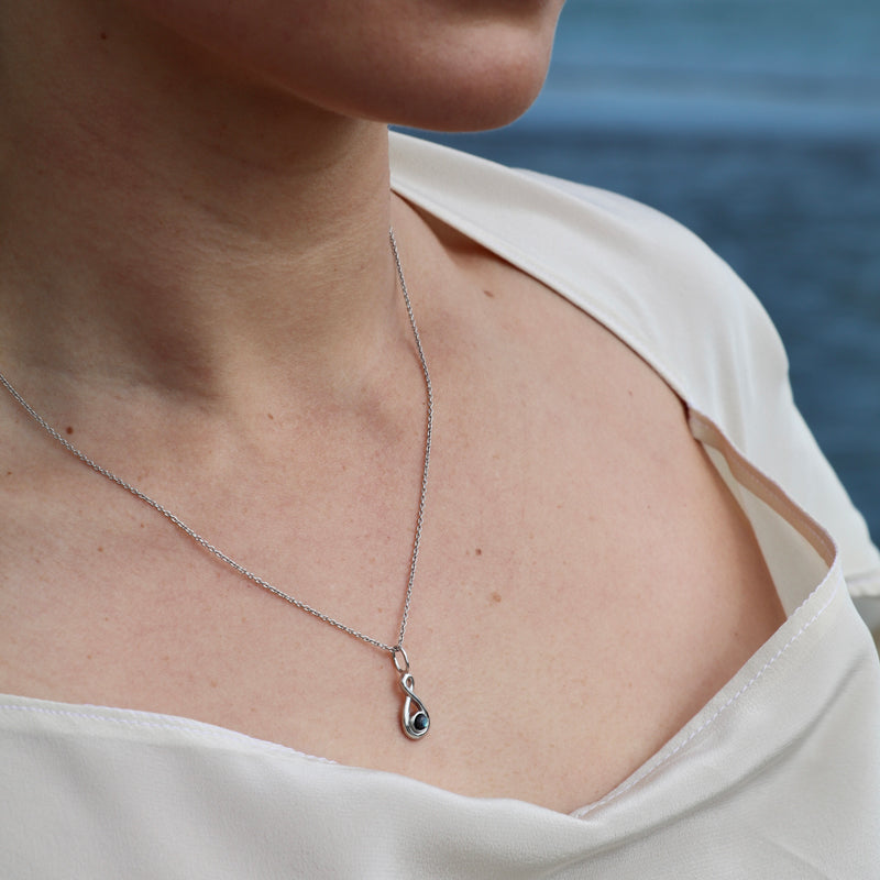 Twist with Paua Necklace