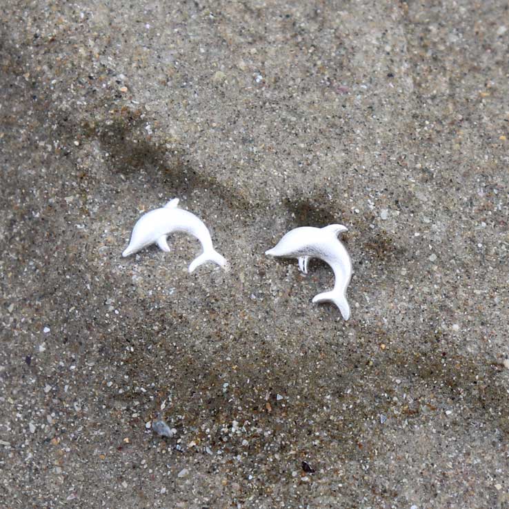 Dolphin Studs