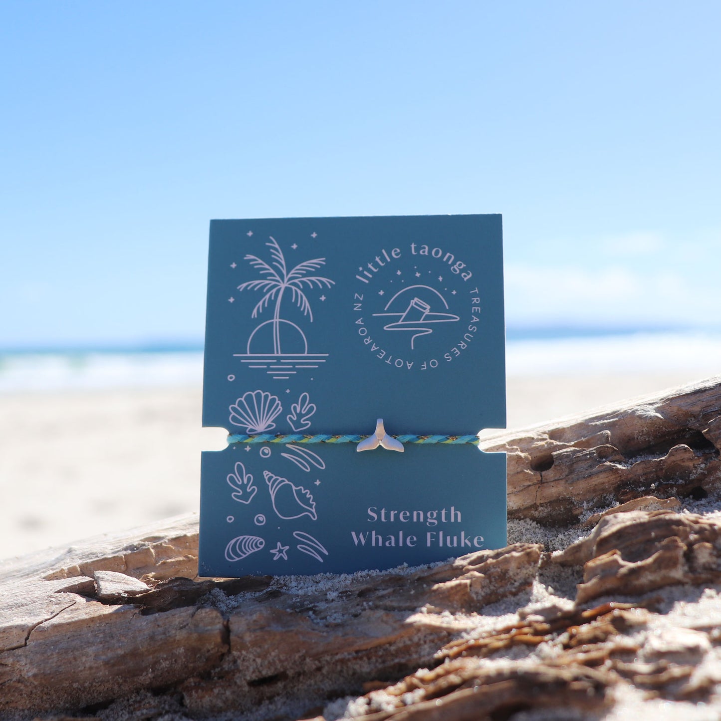 Strength Whale Fluke Rope Bracelet