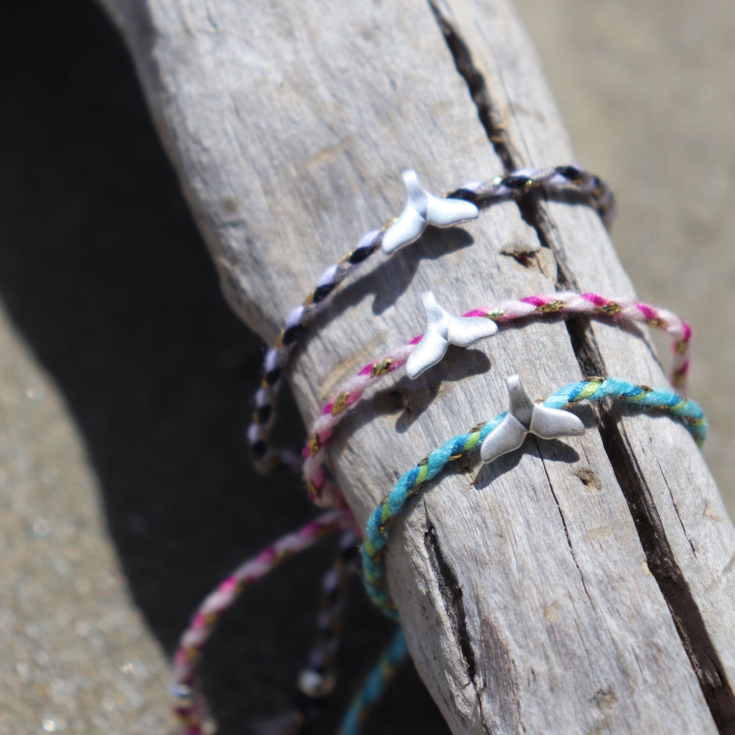 Strength Whale Fluke Rope Bracelet