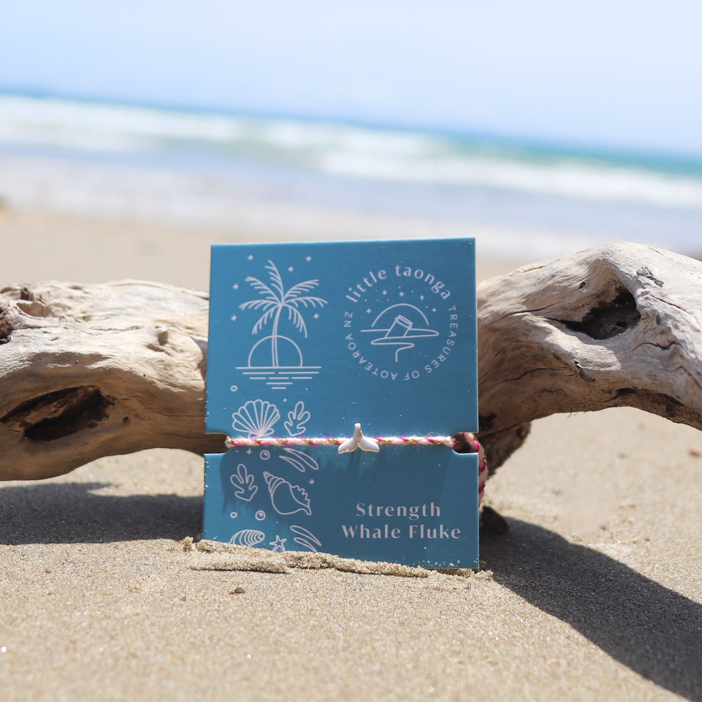 Strength Whale Fluke Rope Bracelet