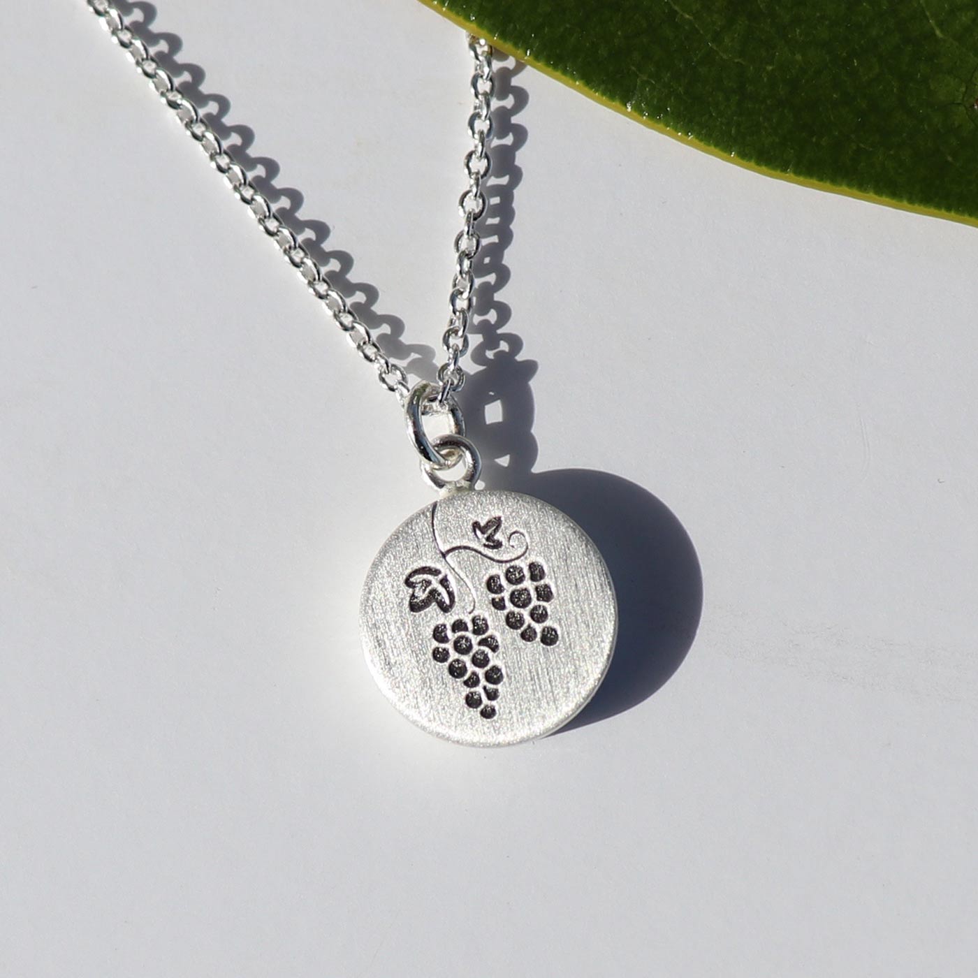 Keke Silver south island sauvignon blanc grapes etched silver necklace NZ jewellery